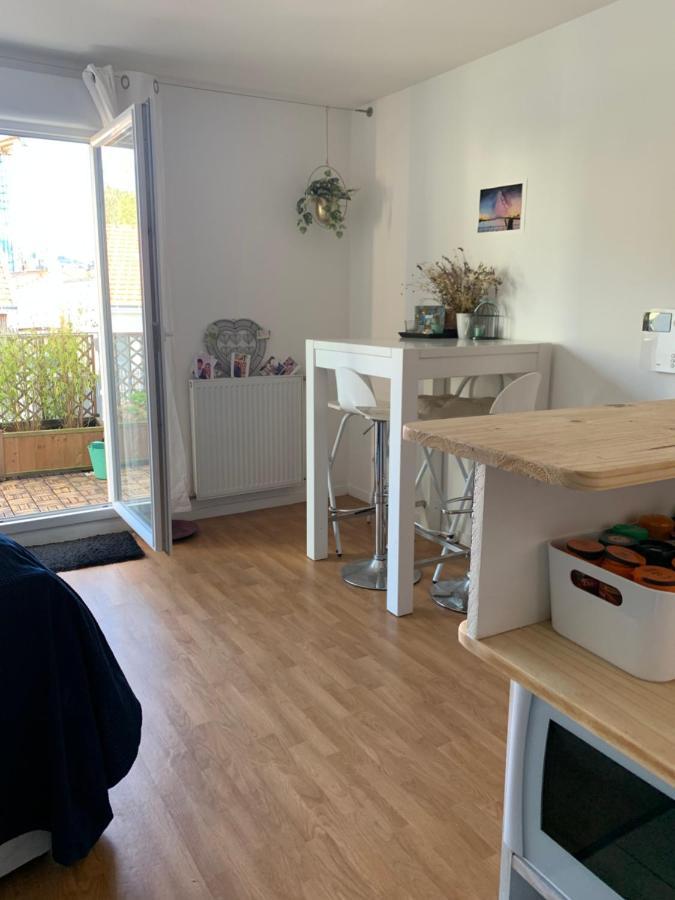 Super Logement Cosy, A Deux Pas Du Tram Nantes Dış mekan fotoğraf